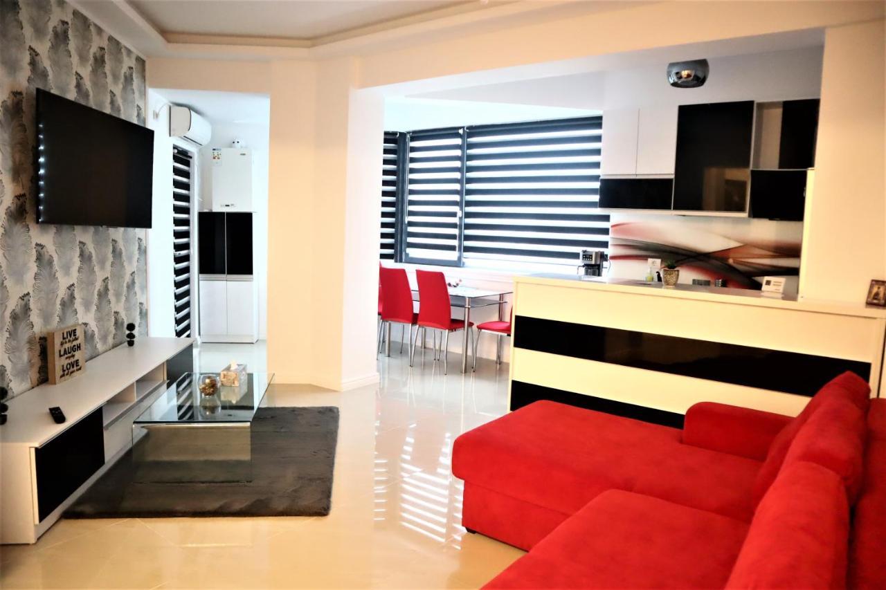 Thomas Luxury Apartment นาโวดาริ ภายนอก รูปภาพ